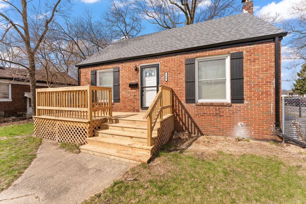 Photo of 700 Ralston Street, Gary, IN 46406 (MLS # 837026)