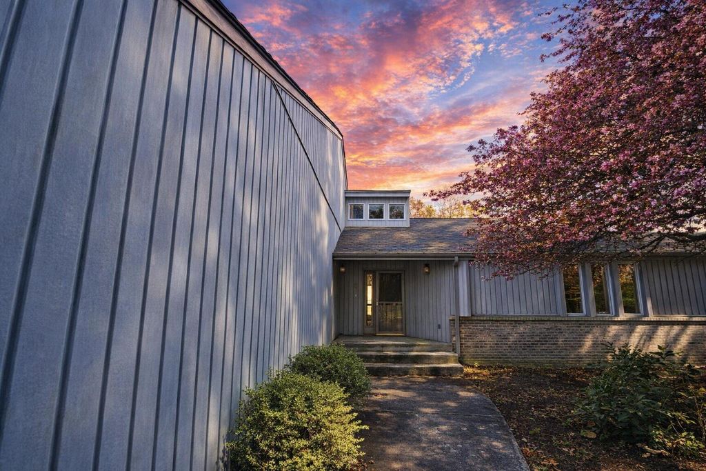 Photo of 231 Old Mill Road, Trail Creek, IN 46360 (MLS # 837650)