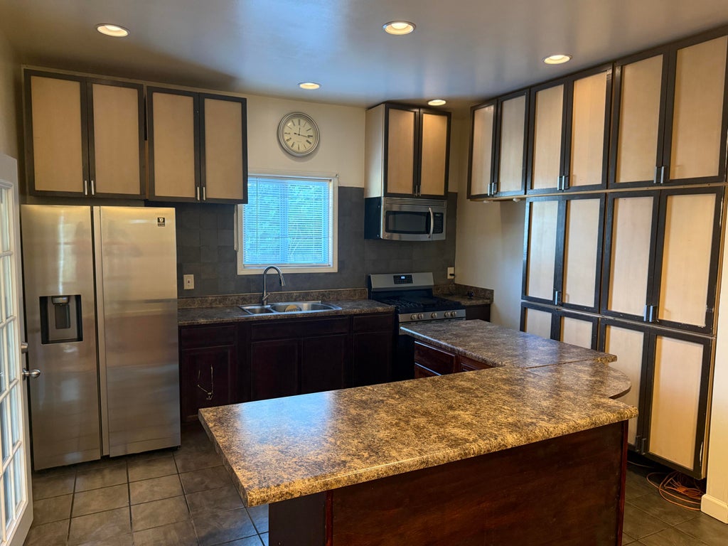 Photo of 3619 E 12th Avenue, Gary, IN 46403 (MLS # 845295)