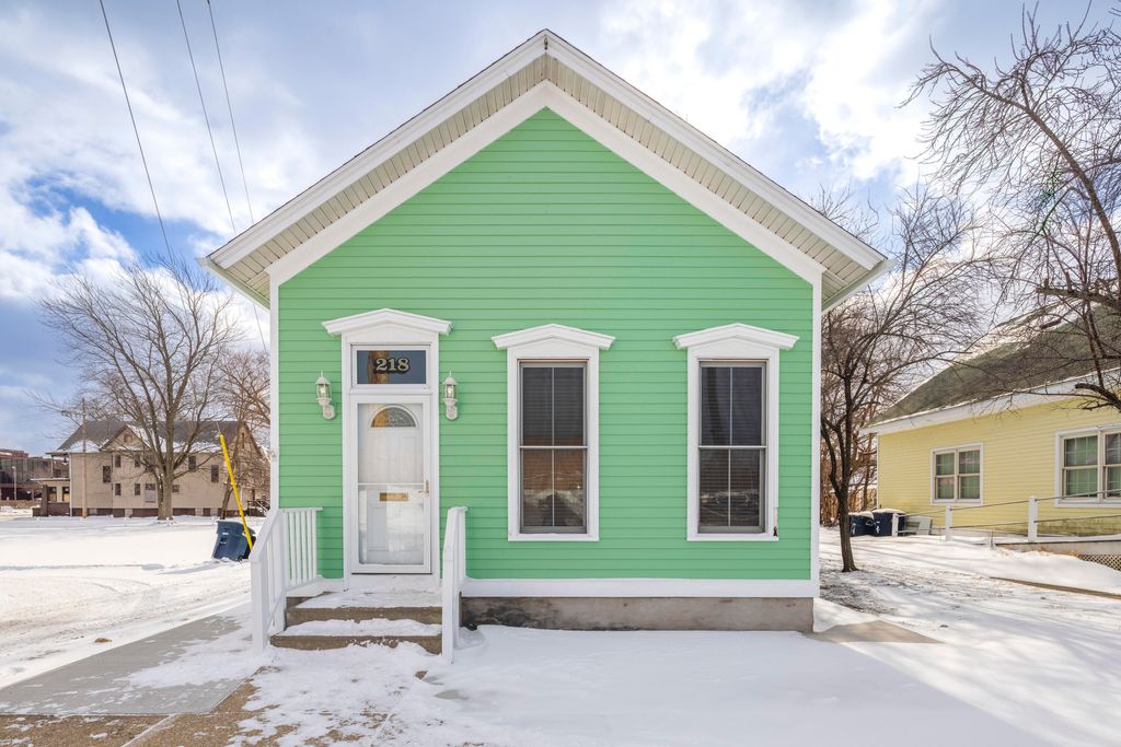 Photo of 218 W 4th Street, Michigan City, IN 46360 (MLS # 833353)