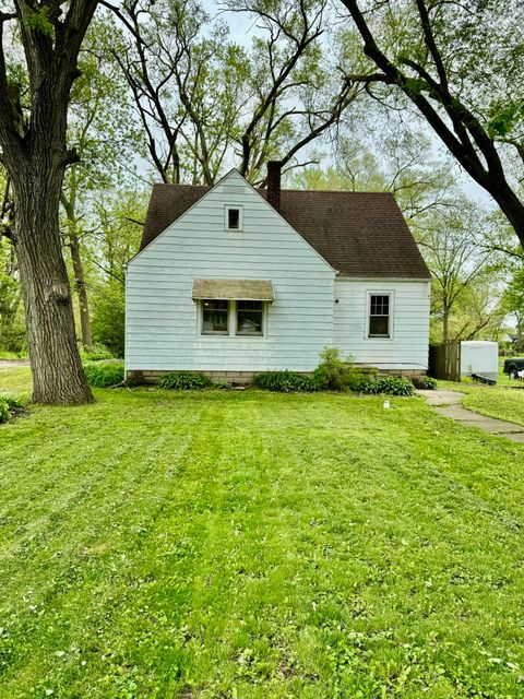 Single Family Residence in Merrillville IN 7315 Independence Street.jpg