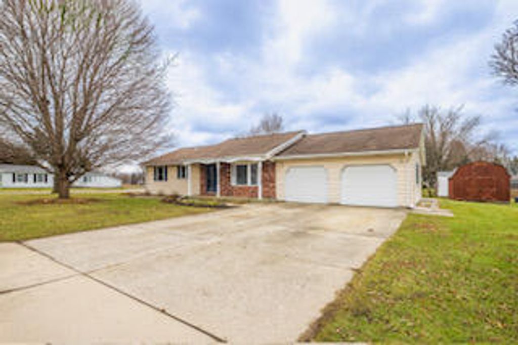 Photo of 601 Post Street, Wanatah, IN 46390 (MLS # 832758)