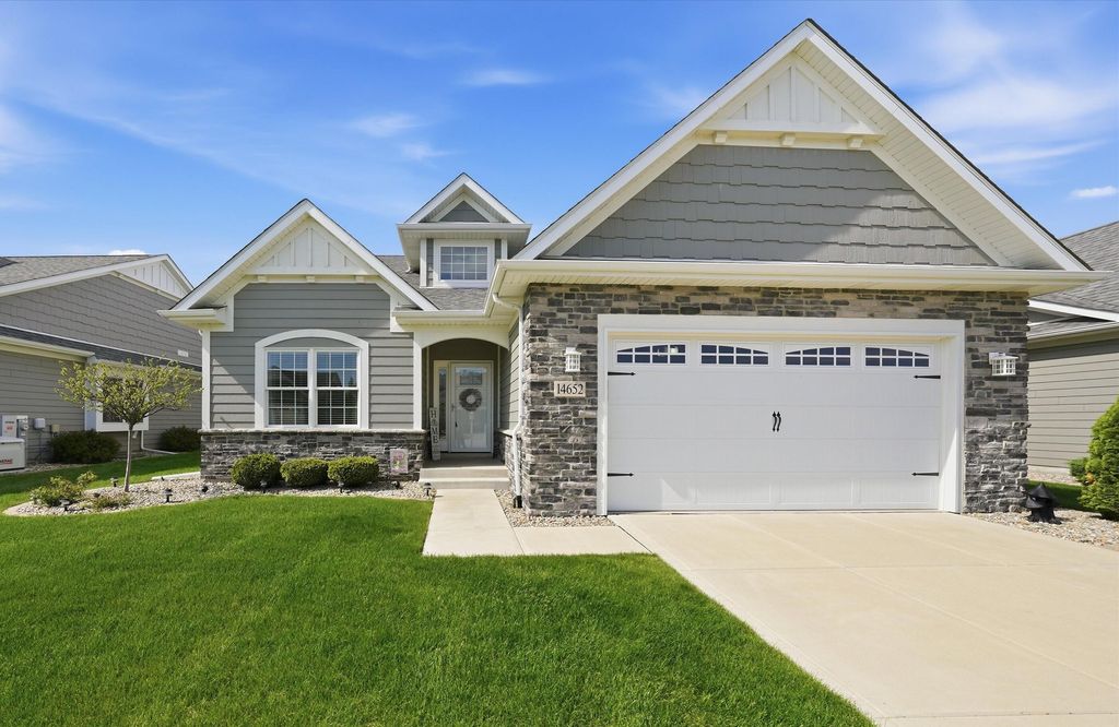 Photo of 14652 Greystone Drive, Dyer, IN 46311 (MLS # 838398)