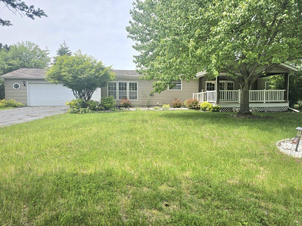 Photo of 11276 N 500 W, Wheatfield, IN 46392 (MLS # 839042)