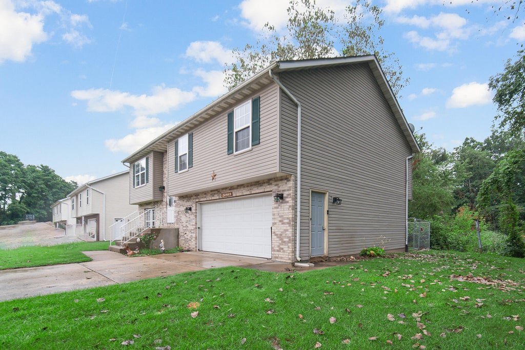 Photo of 6655 Palm Street, Portage, IN 46368 (MLS # 845414)