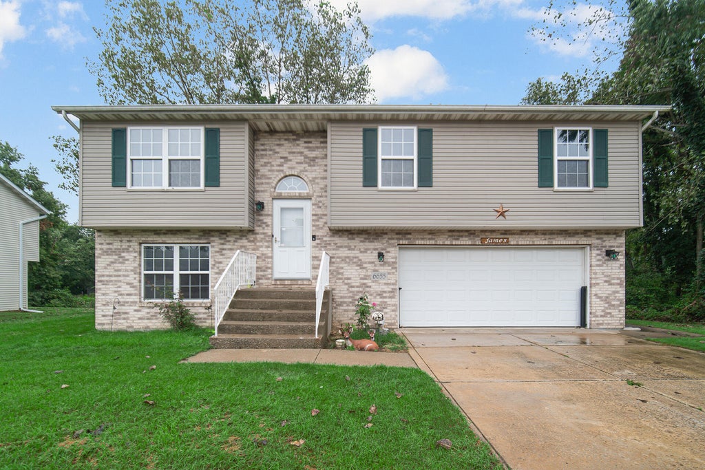 Photo of 6655 Palm Street, Portage, IN 46368 (MLS # 845414)