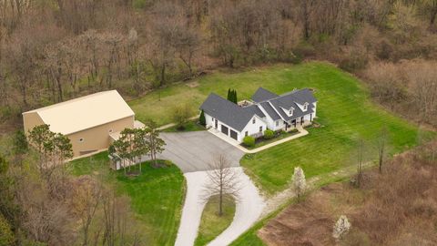 231 N 182 W Valparaiso IN 46385