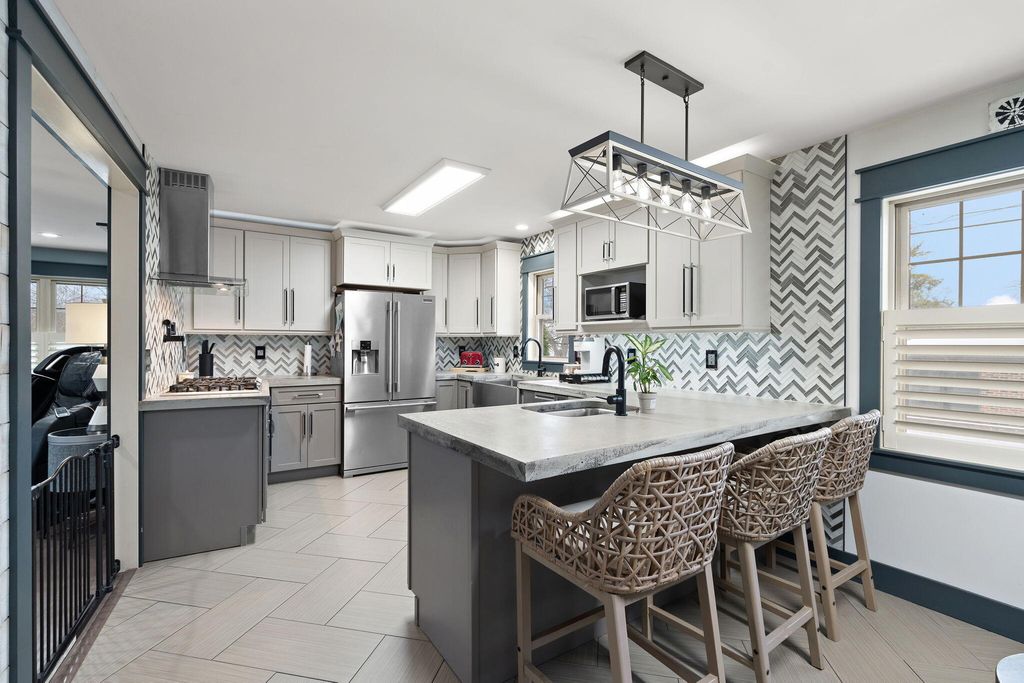 Photo of 303 Burnham Street, Lowell, IN 46356 (MLS # 835690)