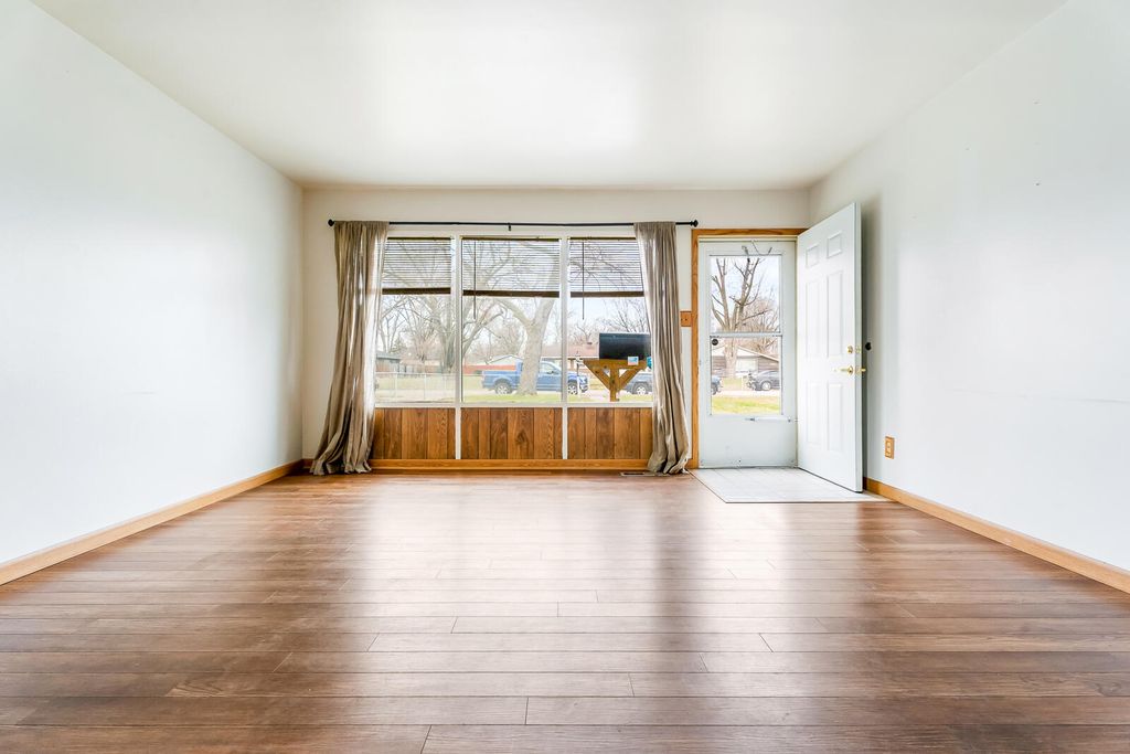 Photo of 6403 New Jersey Avenue, Hammond, IN 46323 (MLS # 835899)