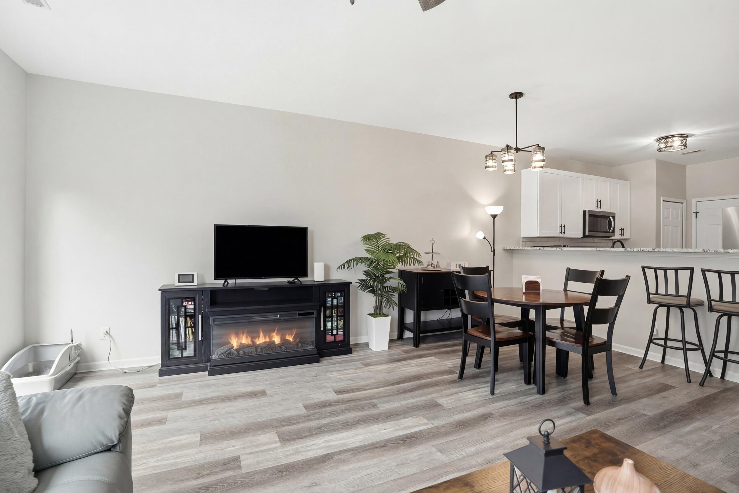 1029 Summertime Court