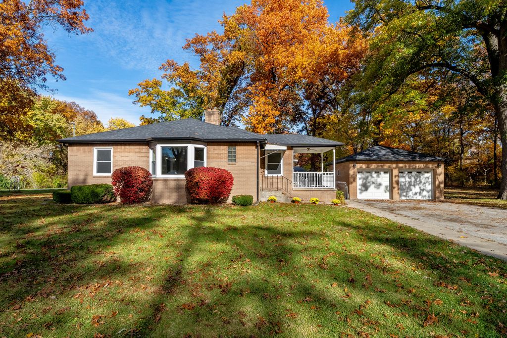 Photo of 6600 Central Avenue, Portage, IN 46368 (MLS # 833772)