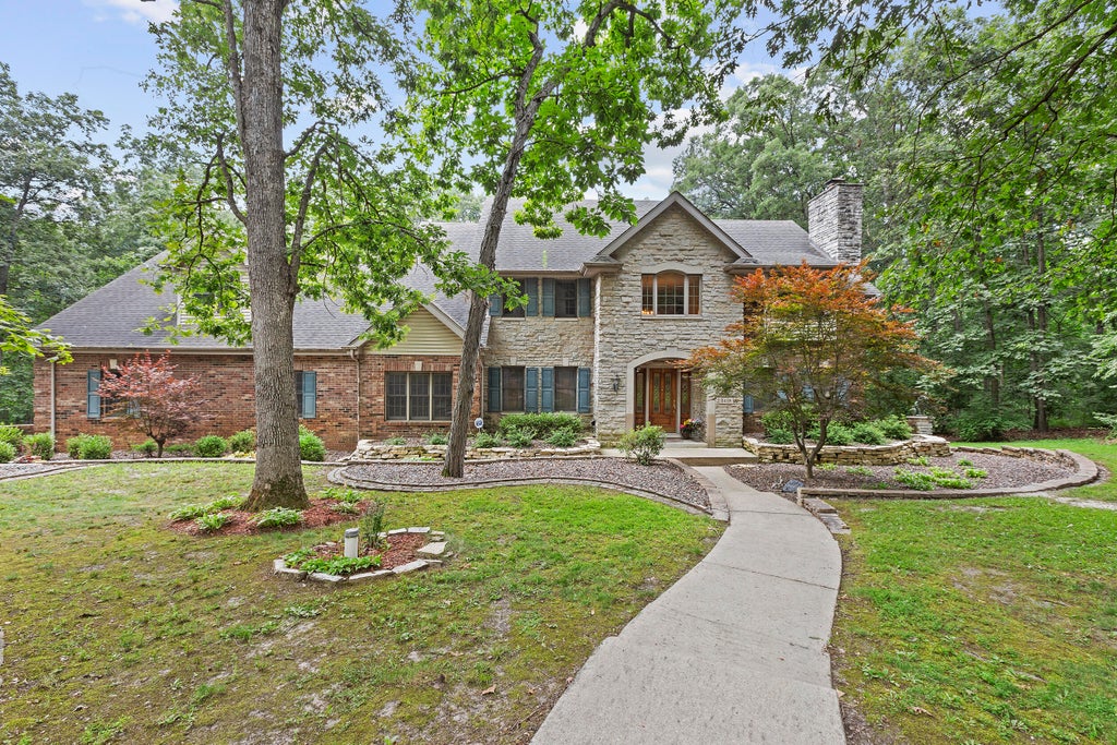 Photo of 11458 Burr Street, Crown Point, IN 46307 (MLS # 843069)
