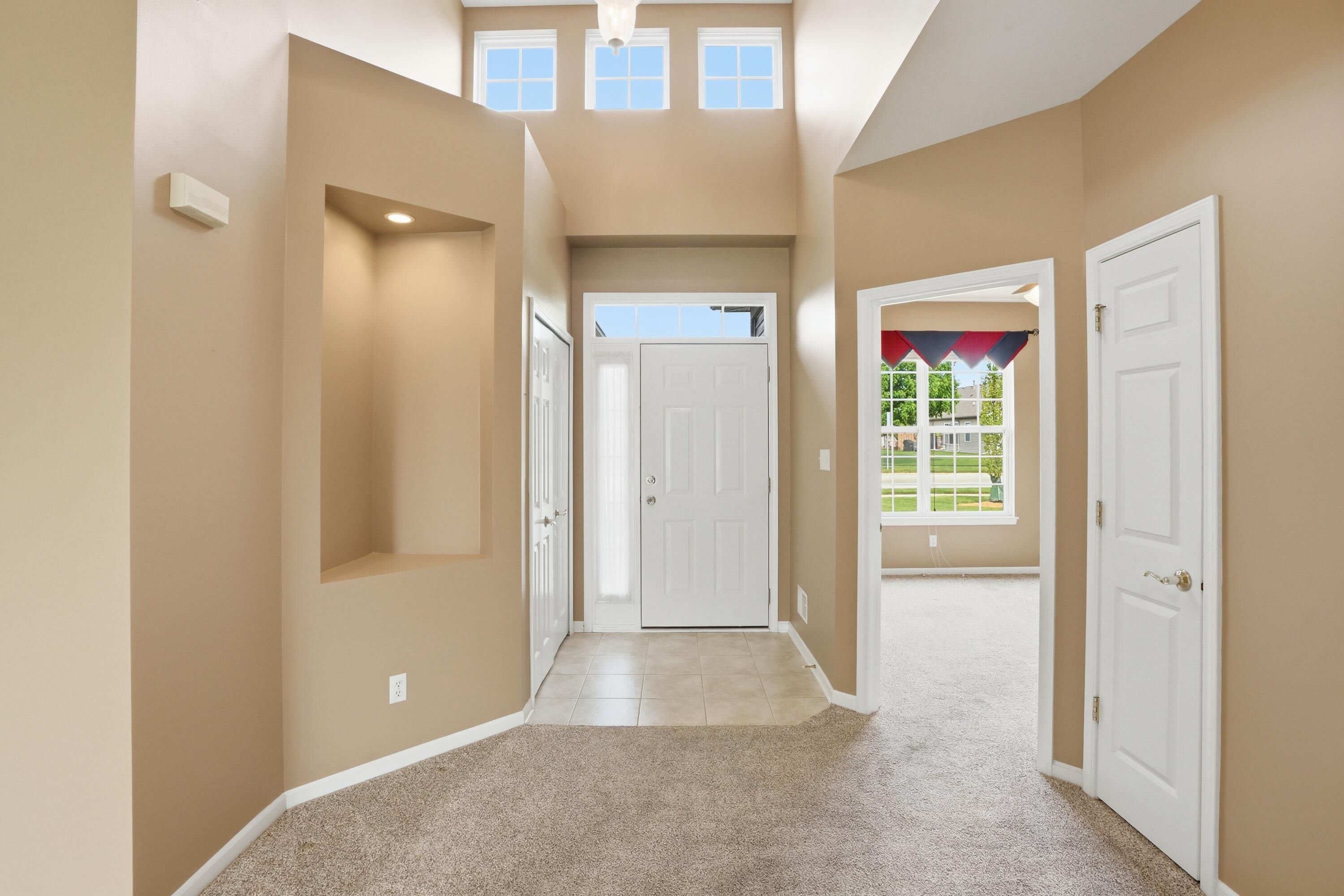 815 Charlevoix Way
