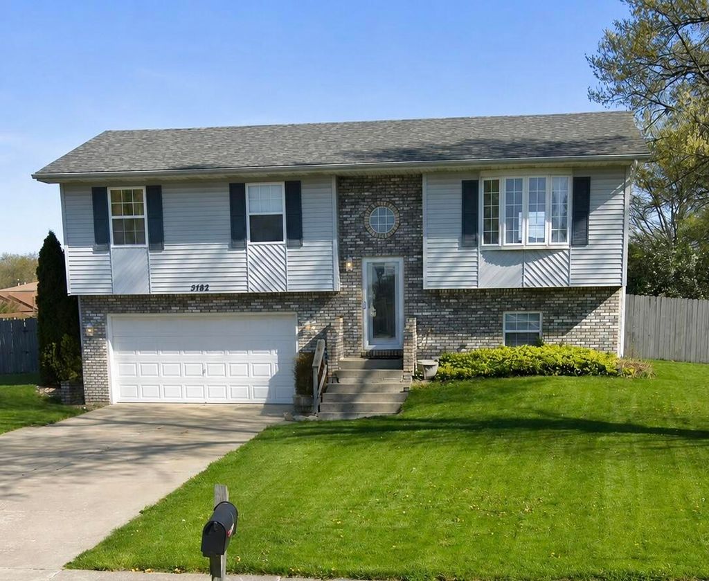 Photo of 5182 Boulder Avenue, Portage, IN 46368 (MLS # 838904)