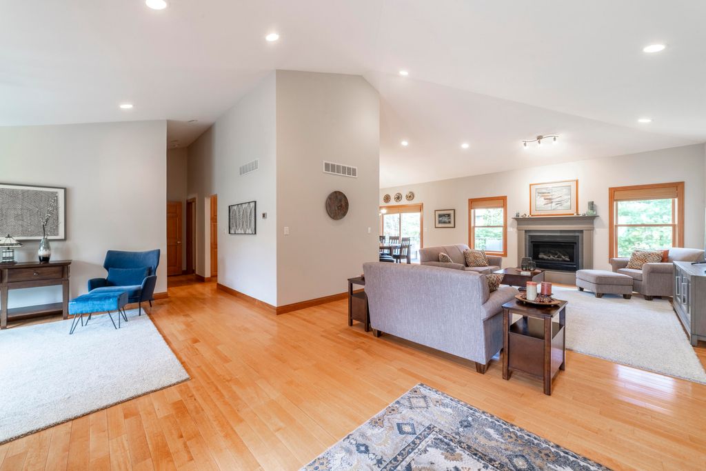 Photo of 4650 W Merlot Court, La Porte, IN 46350 (MLS # 837091)