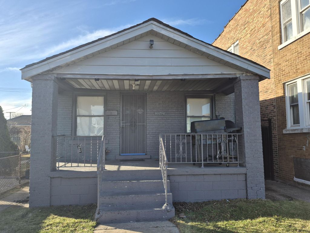 Photo of 3942 Parrish Avenue, East Chicago, IN 46312 (MLS # 833071)