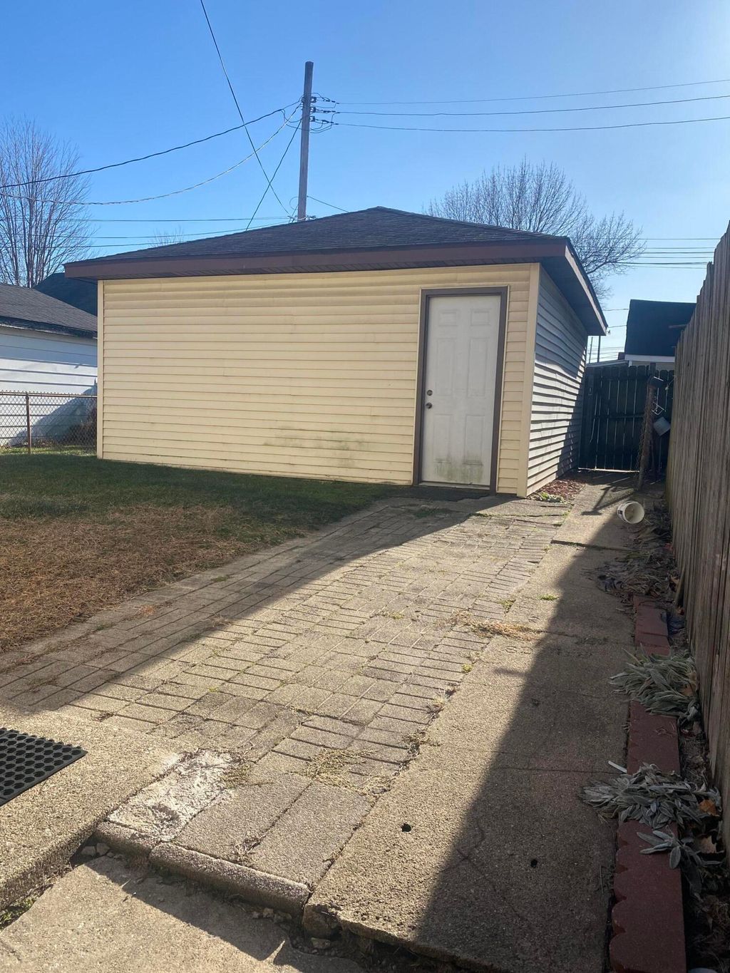 Photo of 546 Gostlin Street, Hammond, IN 46327 (MLS # 832803)