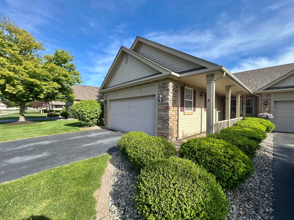 Photo of 1261 Bluebell Trail, Schererville, IN 46375 (MLS # 839804)