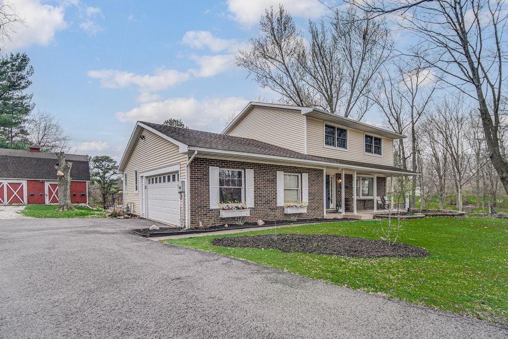 Photo of 38-1 N 600 W, Valparaiso, IN 46385 (MLS # 837000)