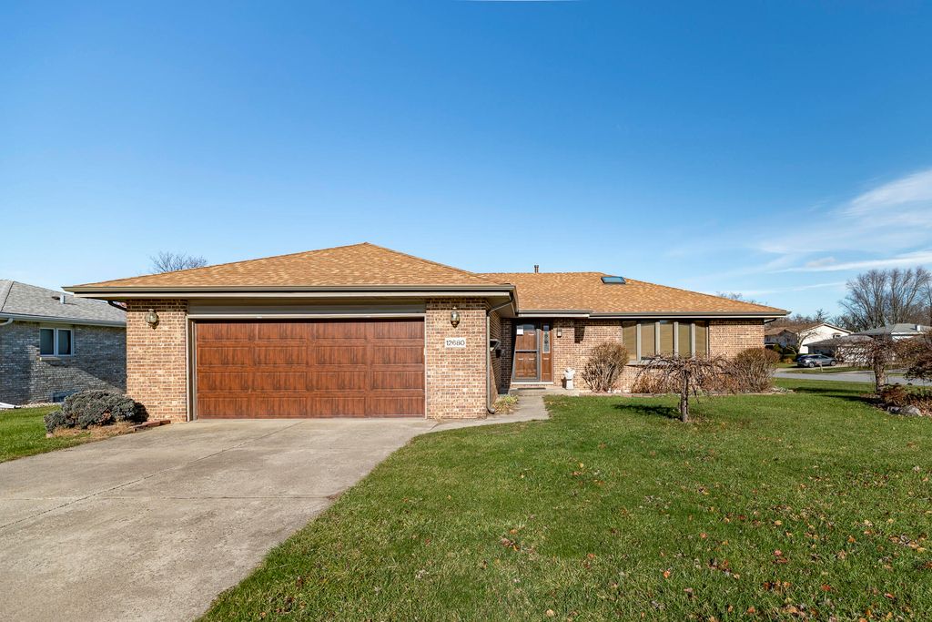 Photo of 12680 Rosewood Court, Saint John, IN 46373 (MLS # 831396)