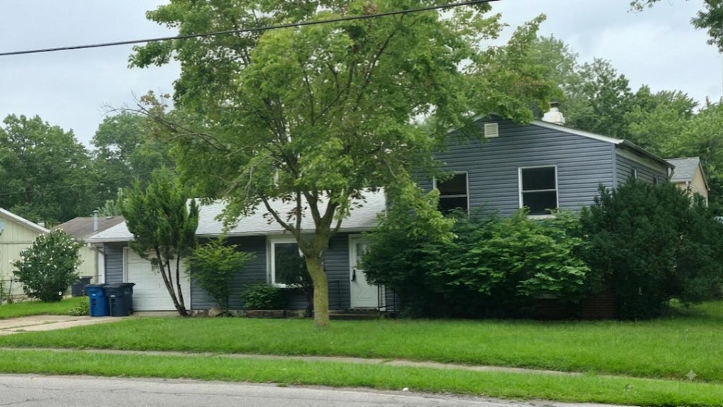 Photo of 2742 Ohio Street, Michigan City, IN 46360 (MLS # 843873)