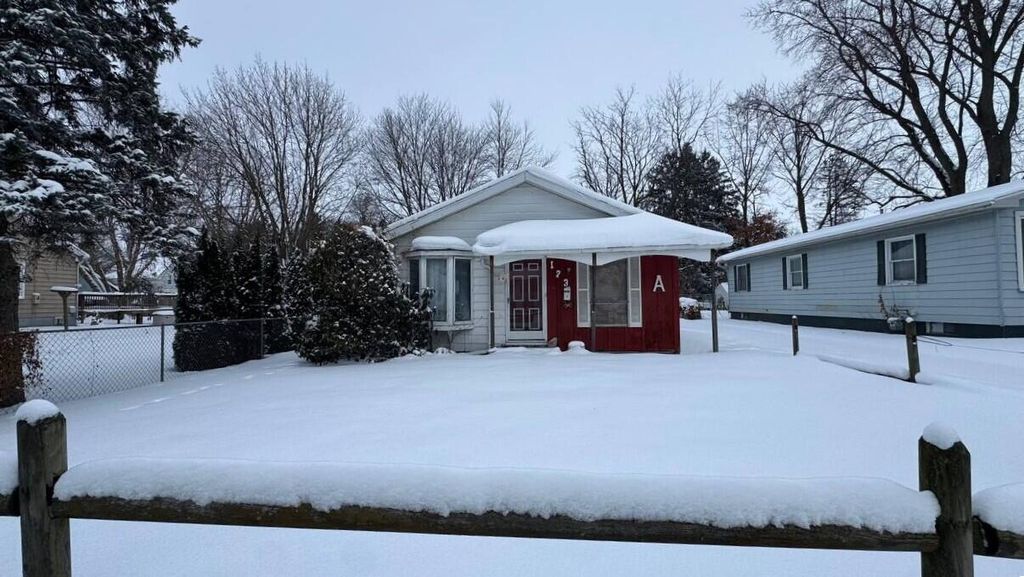 Photo of 123 Laurel Street, La Porte, IN 46350 (MLS # 833540)