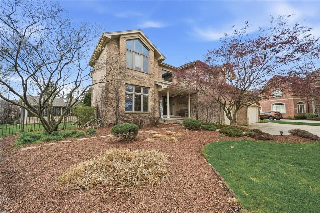 Photo of 1816 Rosewood Lane, Munster, IN 46321 (MLS # 837172)