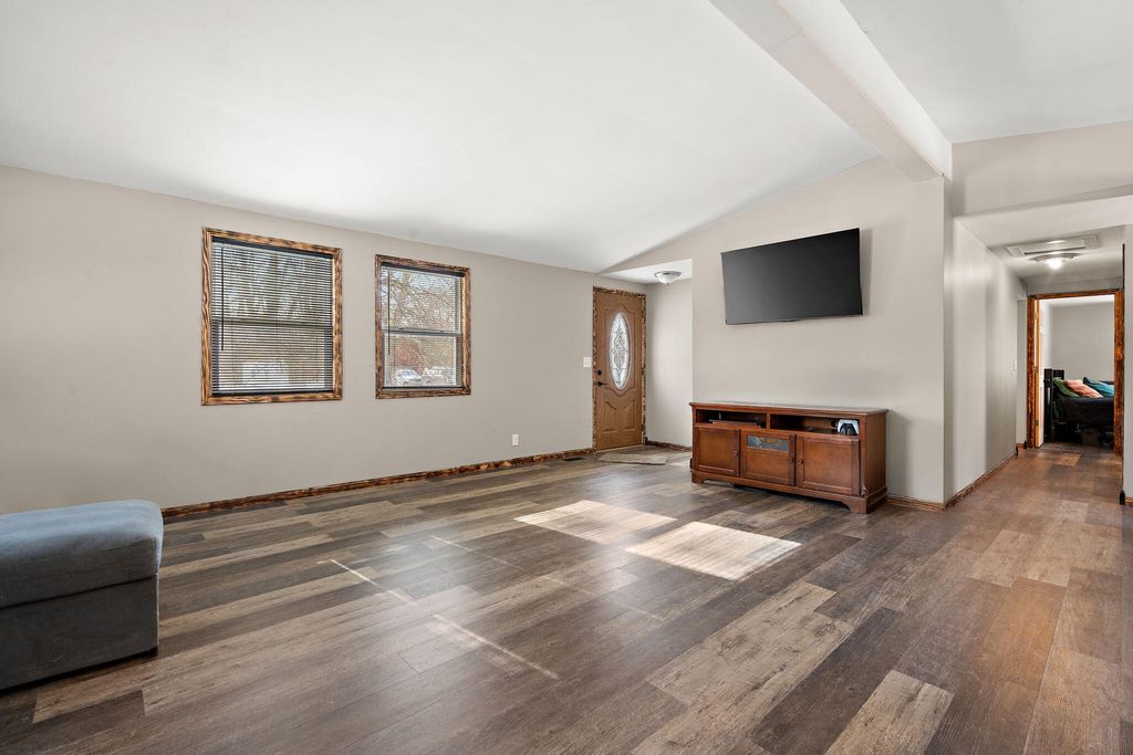 Photo of 298 E 675 N, Rensselaer, IN 47978 (MLS # 833062)