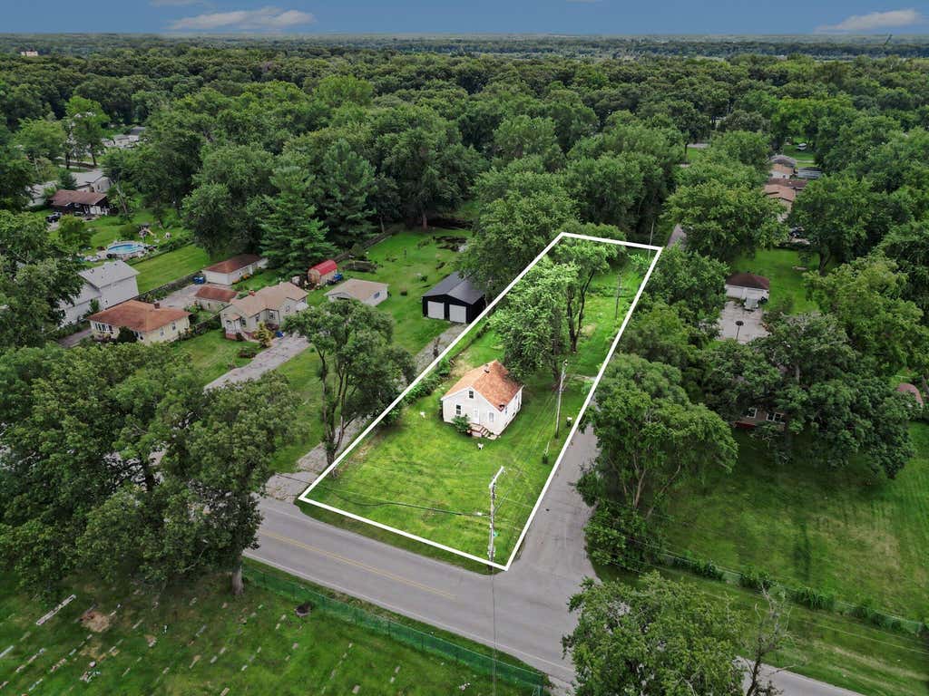 Photo of 1501 E Elm Street, Griffith, IN 46319 (MLS # 843826)