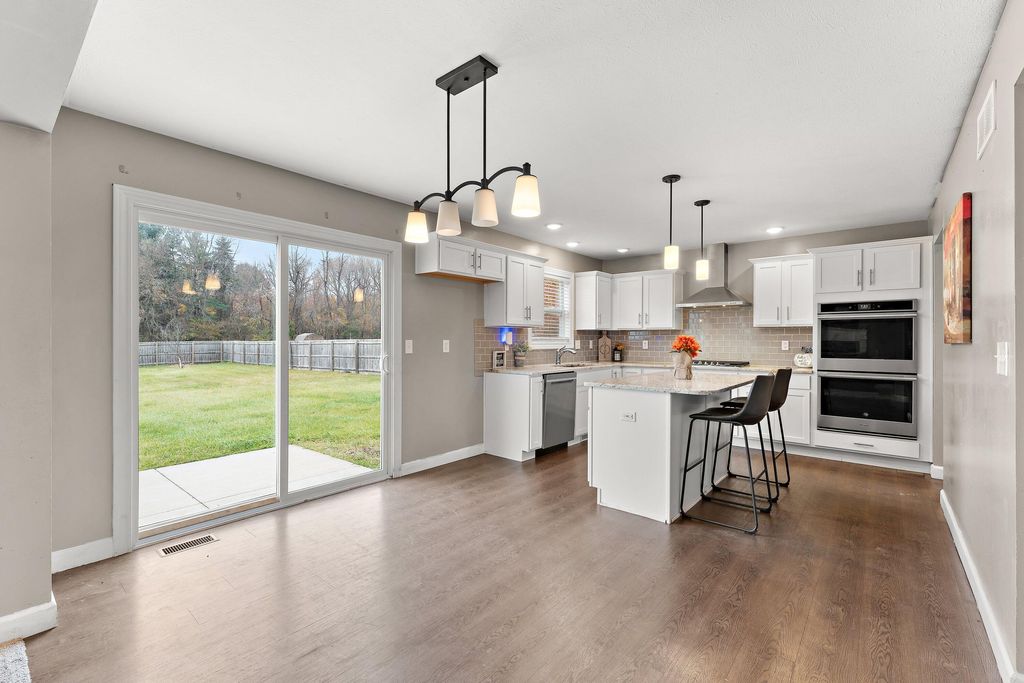 Photo of 2952 N Morning Glory Avenue, Rolling Prairie, IN 46371 (MLS # 831144)