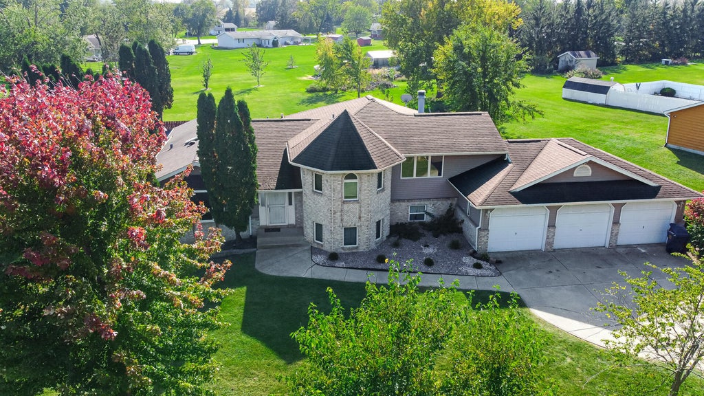 Photo of 7657 71st Court, Hobart, IN 46342 (MLS # 846812)