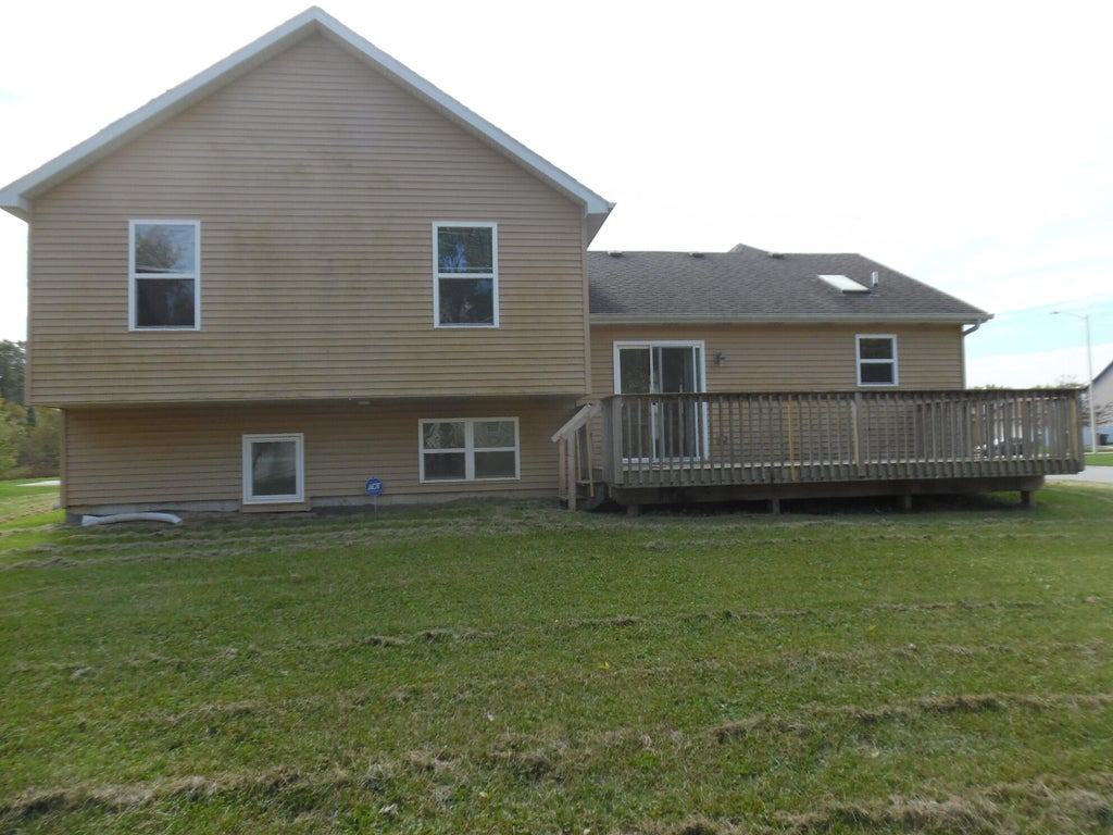 Photo of 1934 Cooke Street, Hobart, IN 46342 (MLS # 847269)