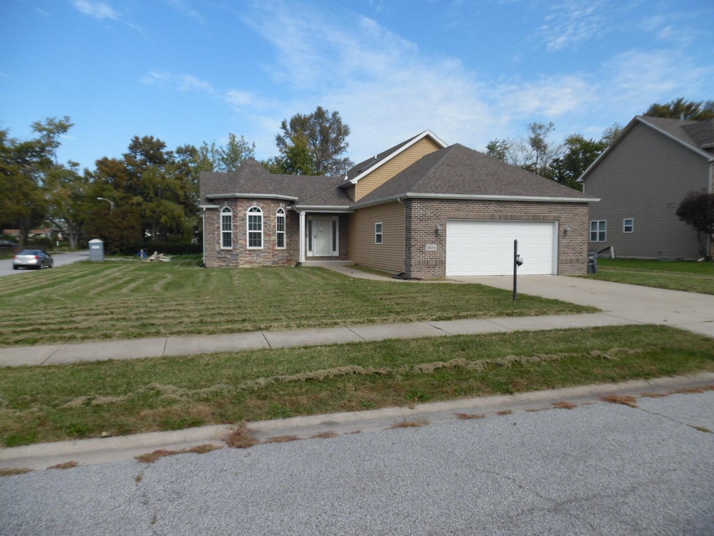 Photo of 1934 Cooke Street, Hobart, IN 46342 (MLS # 847269)