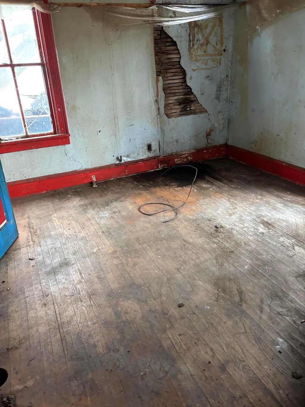 Photo of 616 W 11th Street, Michigan City, IN 46360 (MLS # 839984)