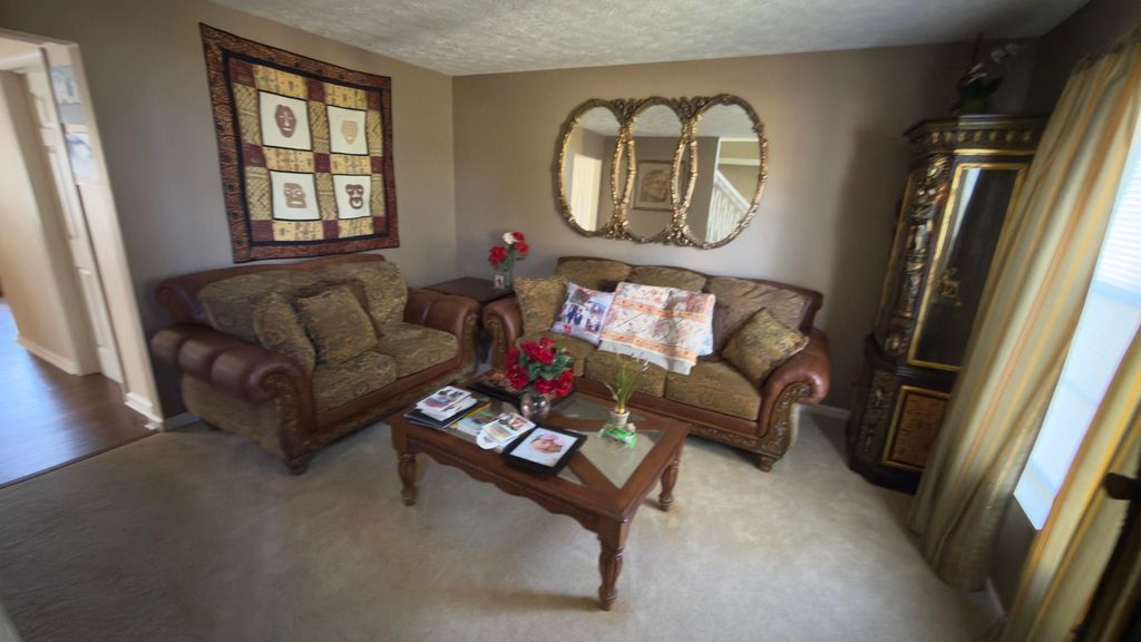 Photo of 11633 Sinclair Drive, Indianapolis, IN 46235 (MLS # 838319)