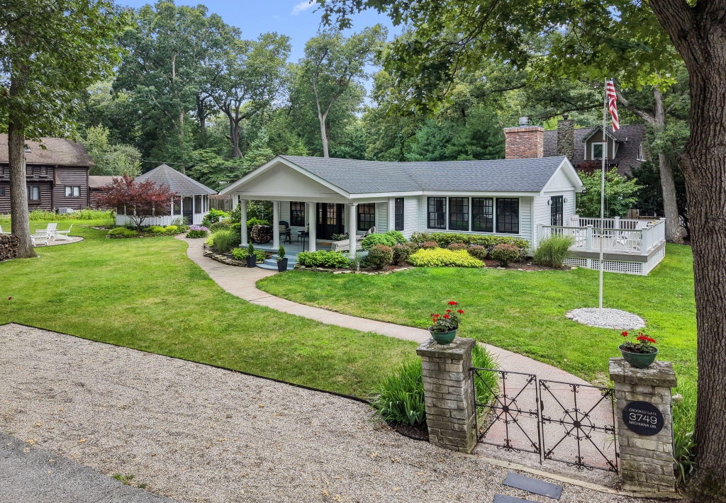 Photo of 3749 Michiana Drive, Michiana Shores, IN 46360 (MLS # 843647)