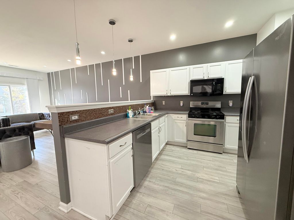 Photo of 863 Flagstone Drive, Dyer, IN 46311 (MLS # 832169)