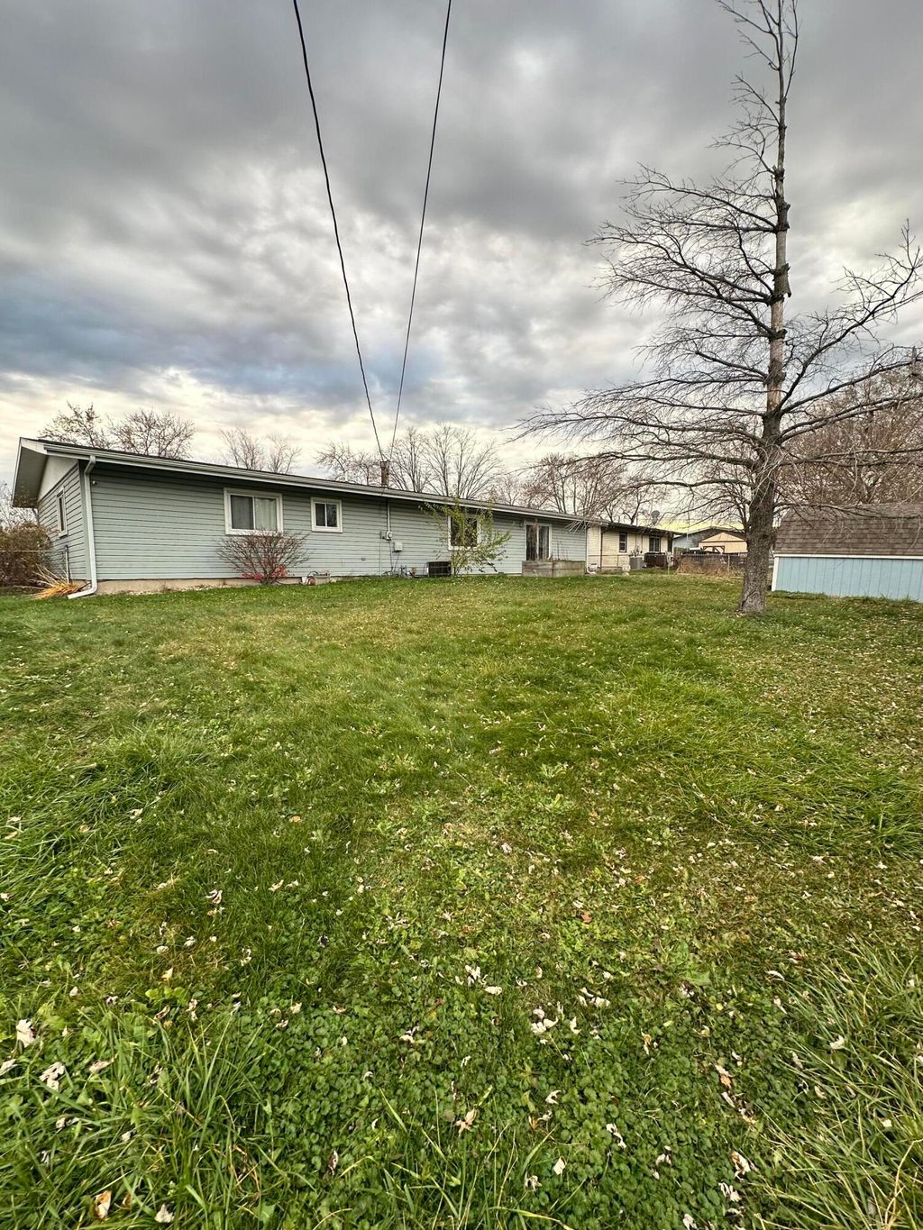 Photo of 421 Sandalwood Drive, Valparaiso, IN 46385 (MLS # 831115)