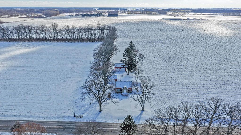 Photo of 7022 Us-6, Union Mills, IN 46382 (MLS # 832863)