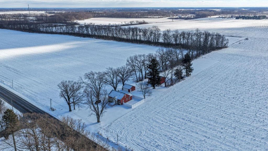 Photo of 7022 Us-6, Union Mills, IN 46382 (MLS # 832863)