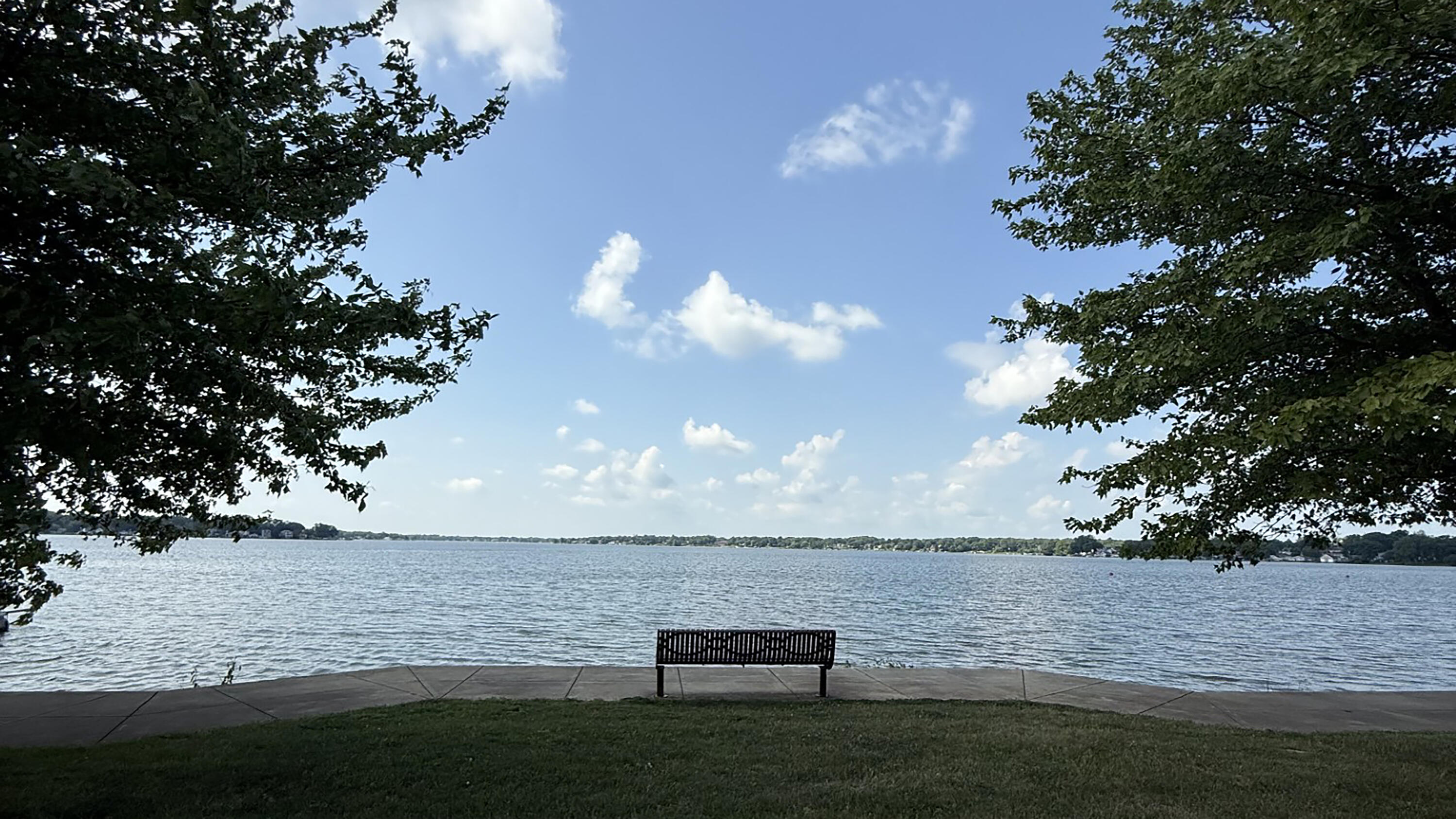 7810 Lake Shore Drive