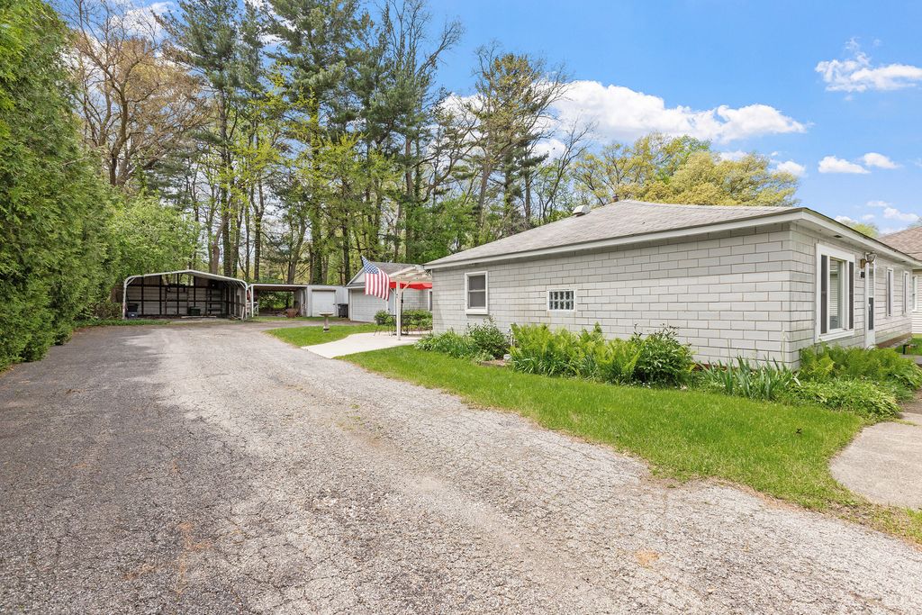 Photo of 6043 Cardinal Avenue, Portage, IN 46368 (MLS # 838614)