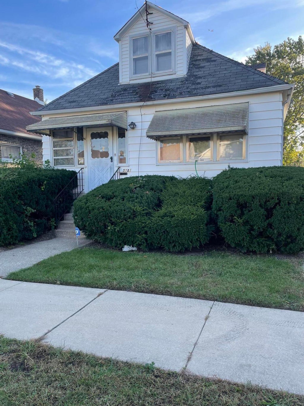 Photo of 5121 Reading Avenue, East Chicago, IN 46312 (MLS # 847060)