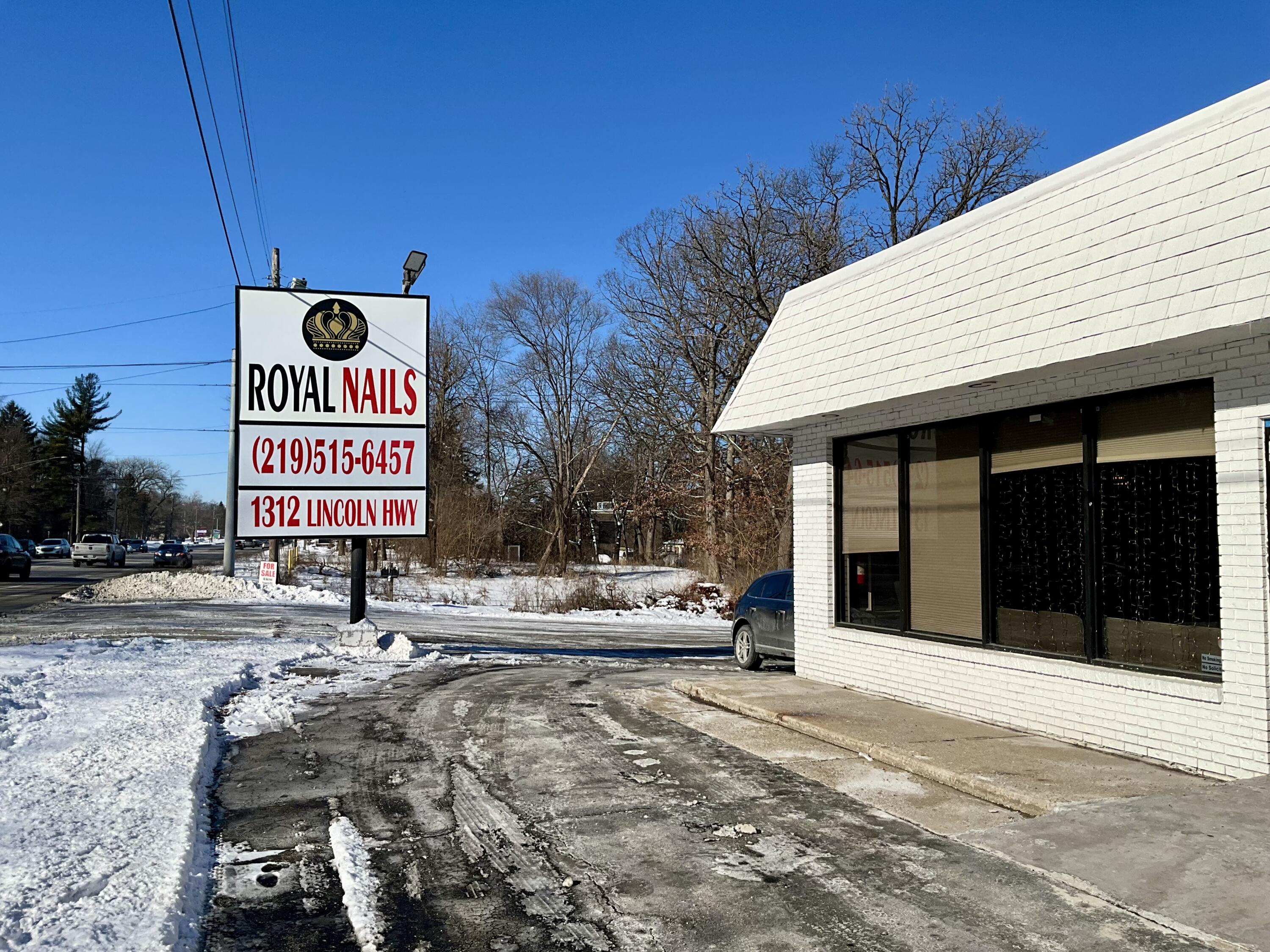 1312 W Lincoln Highway