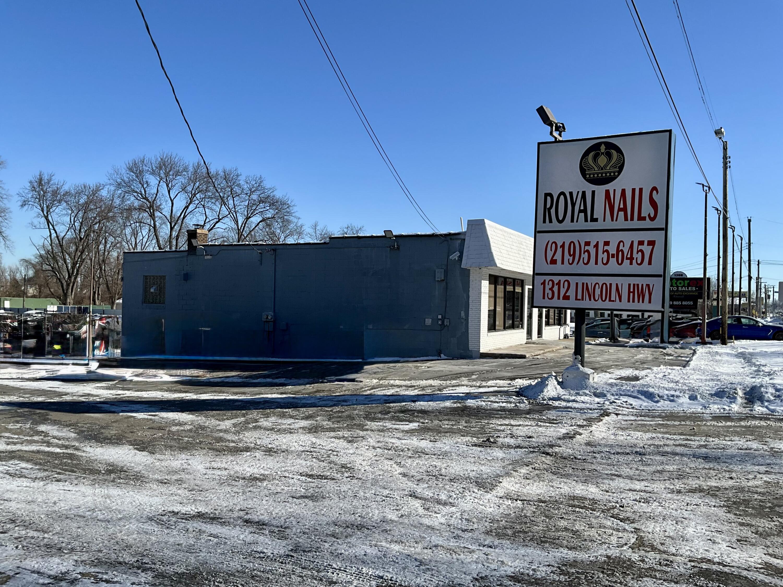 1312 W Lincoln Highway