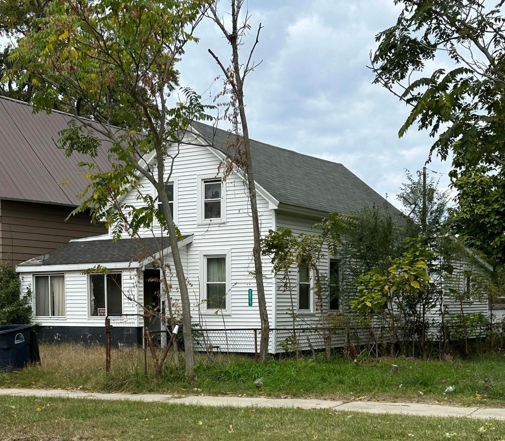 Photo of 1217 W 10th Street, Michigan City, IN 46360 (MLS # 837289)