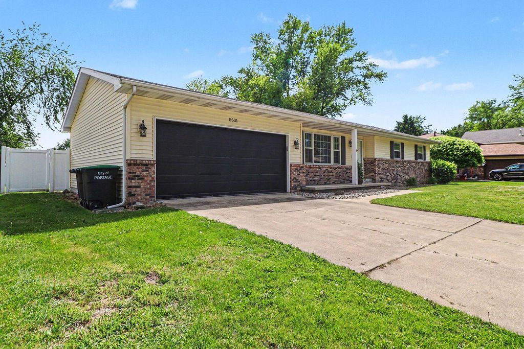 Photo of 5531 Morehouse Court, Portage, IN 46368 (MLS # 839309)