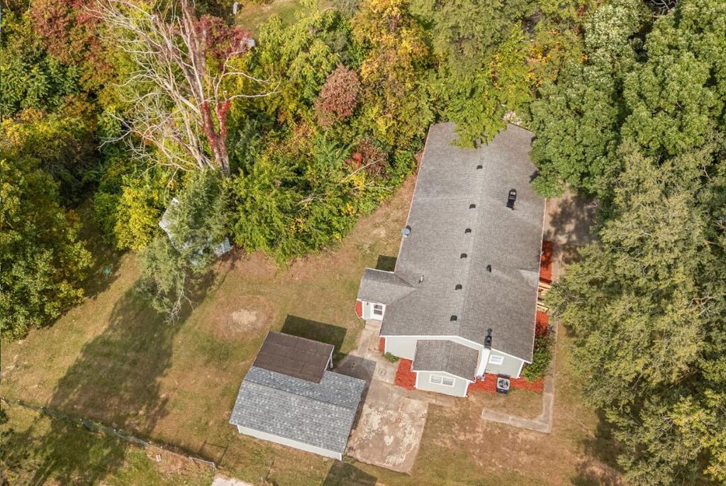 Photo of 1876 N Forrester Road, La Porte, IN 46350 (MLS # 832086)