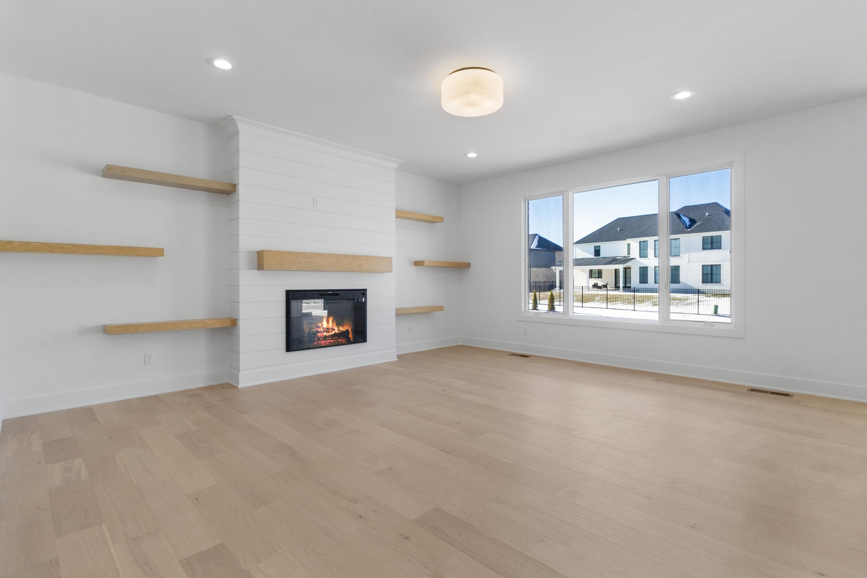 9657 Dunegrass Way