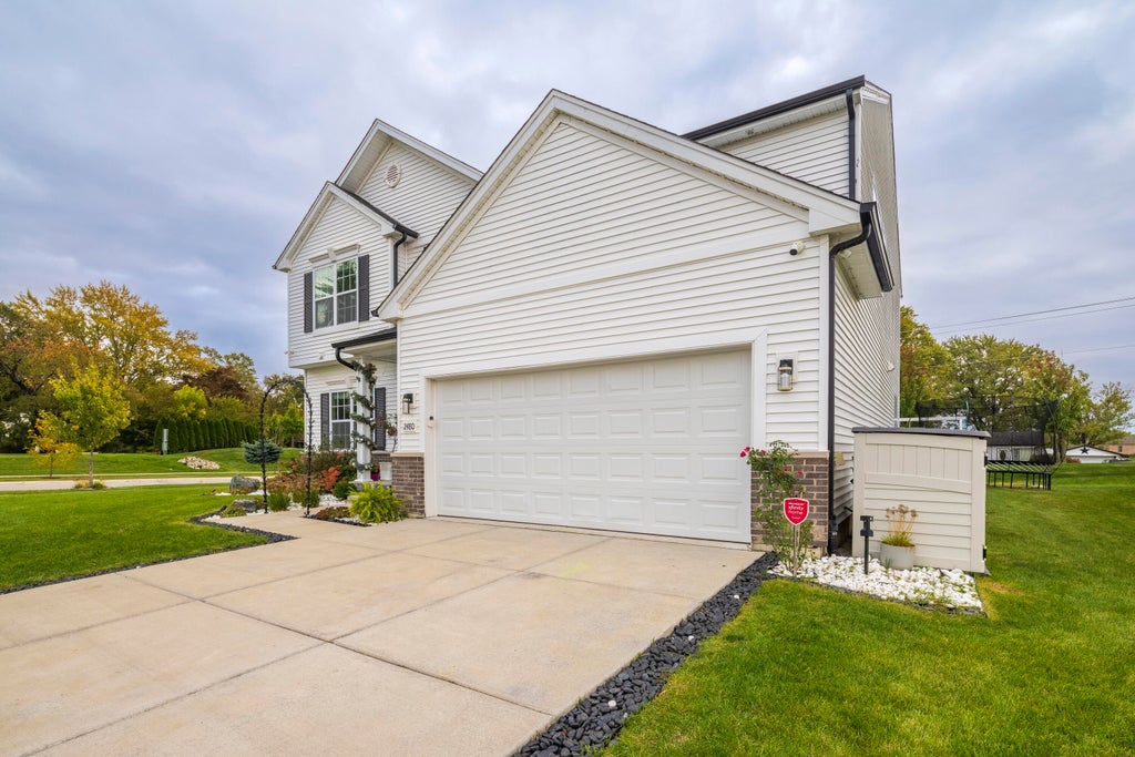 Photo of 2480 W 132nd Lane, Crown Point, IN 46307 (MLS # 846953)